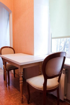 Отель Apartment on Lvivska square  Киев